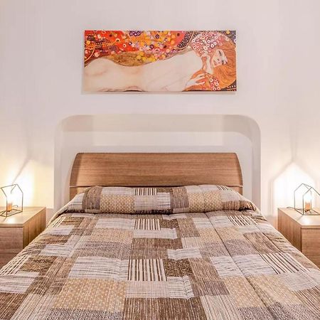 Oikia Sea Appartement Syracuse Buitenkant foto